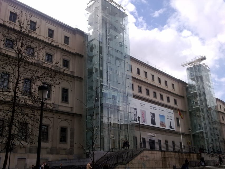 15 Cultural Madrid 10- Hour Private Tour - Prado Museum: how to avoid the 500-year art blur