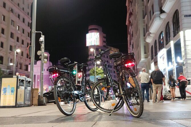 3-Hour Private Tour of Madrid by Bike - Royal Palace area and the Egyptian Temple story (Debod area)