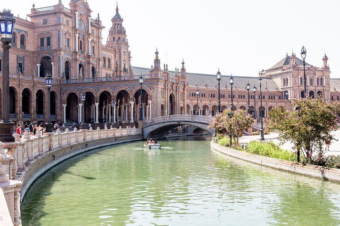 9-Day Tour: Madrid, Andalusia, Valencia & Barcelona from Madrid - Barcelona Morning Highlights: Gaudí Streets and Montjuïc Views