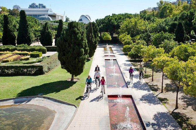 9-Day Tour: Madrid, Andalusia, Valencia & Barcelona from Madrid - Hotels and the Coach: Where Comfort and Chaos Both Show Up