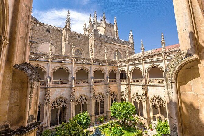 All-Inclusive Day Trip to Toledo with Priority Entry 7 Monuments - Toledo Cathedral (Primate Cathedral of Saint Mary): where the tour really gets inside