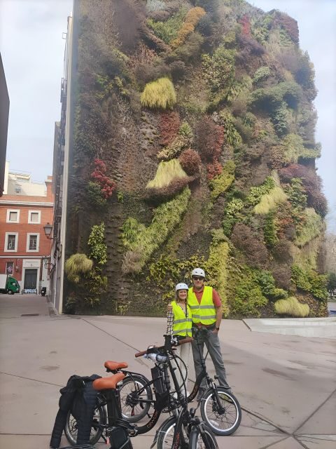 All Madrid: Private Electric Bike Tour around the city - CaixaForum and its vertical garden moment