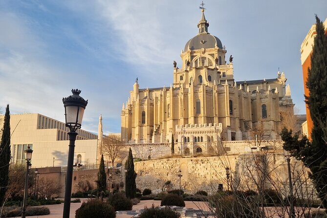Andalusian Urban Escape - Graphics and learning: why Juan Álvarez’s Sira style makes the route easier