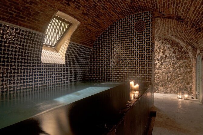 Arabian Baths Experience at Madrid's Hammam Al Ándalus with 45 minutes massage - Crowds and rules: how to keep your calm intact