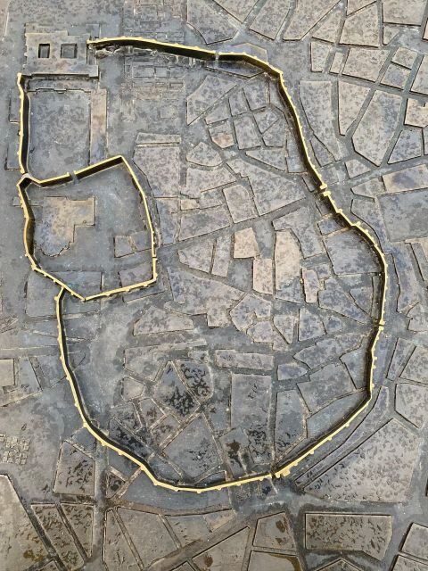 Architecture Tour: Old Historic Madrid with an architect - Royal Palace zone: admire the scale, but plan for no interior