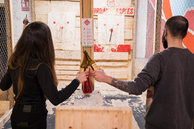 Axe Throwing 1 hour session - Why this Madrid axe-throwing session fits so well