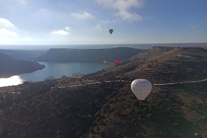 Balloon ride in Segovia with optional transportation from Madrid - The post-flight setup: brunch, cava, and your keepsakes