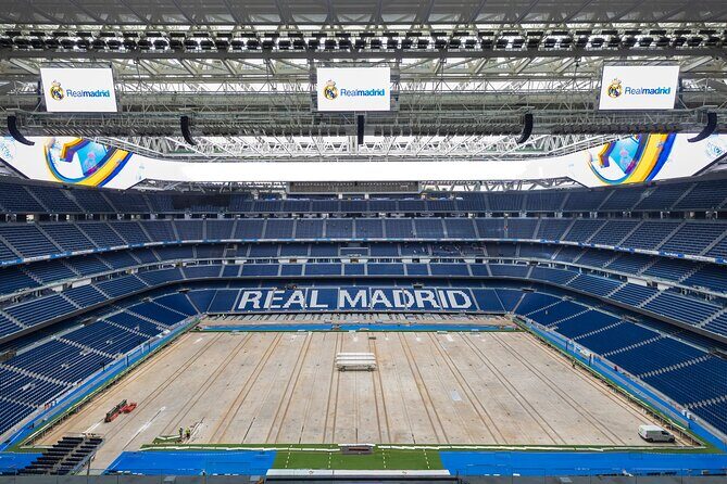 Bernabéu Stadium Guided Tour With Optional Megafan Upgrade - The Megafan Upgrade: When a Super-Fan Leads