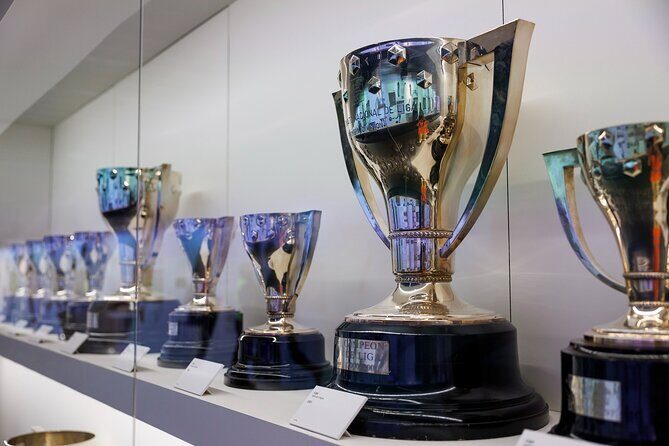 Bernabeu Stadium & Real Madrid Museum Guided Tour - Meeting Point and Timing: Start Here, Stay Calm