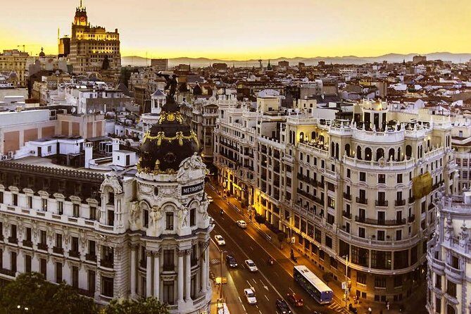 Best Madrid Customizable Private Tour with Hotel Pick up - Parque del Retiro and Plaza Colón: Two Different Ways Madrid Breathes