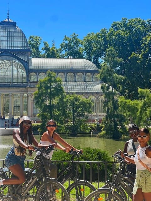 Best of Madrid: 3-Hour Guided Bike Tour in Small Groups - Lavapiés: modern Madrid in a short, useful slice