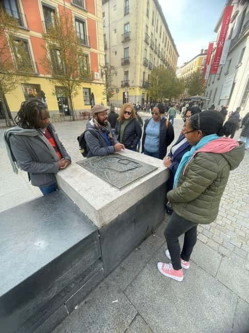 Black History Tour of Madrid: Heritage & Resistance - Getting Started at Plaza de Isabel II (and What to Bring)
