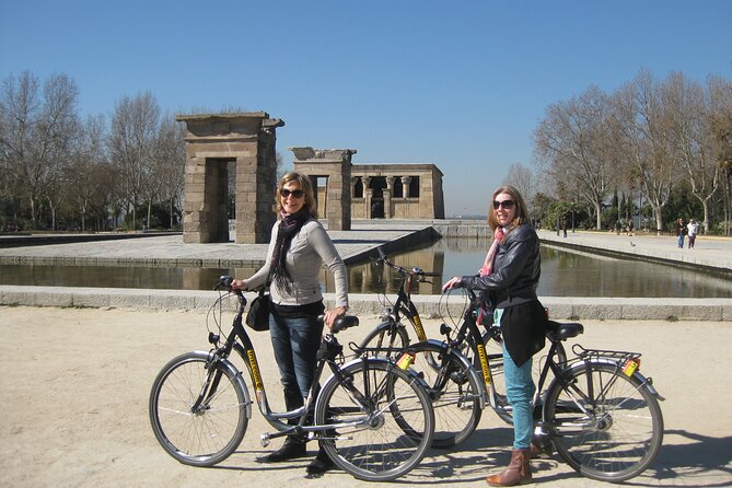 City Bike Rental with Phone Holder and Self Guided Tour - Getting started at C. de los Jardines 12, near Puerta del Sol