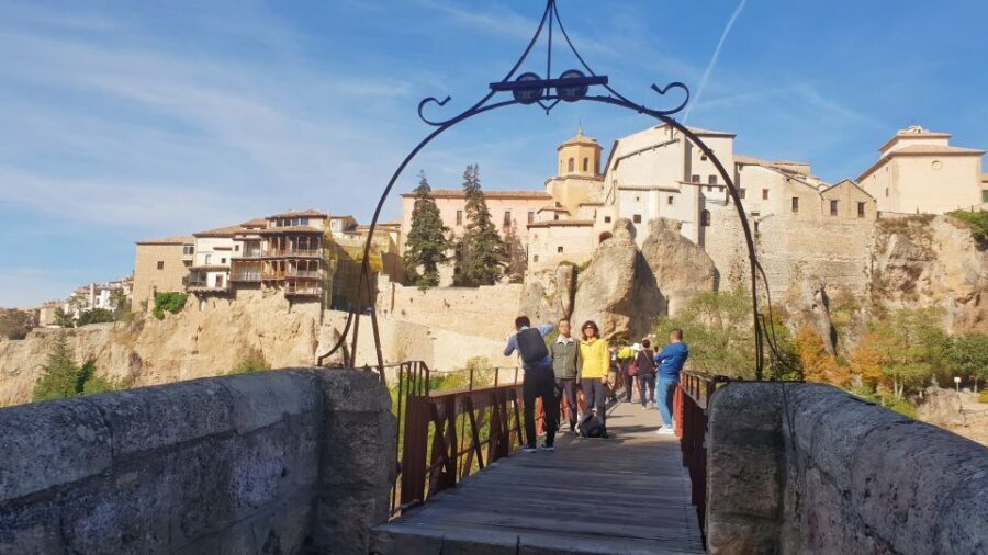 Cuenca: Enchanted City and Devil's Window - Timing and meeting point reality: small details that can save stress