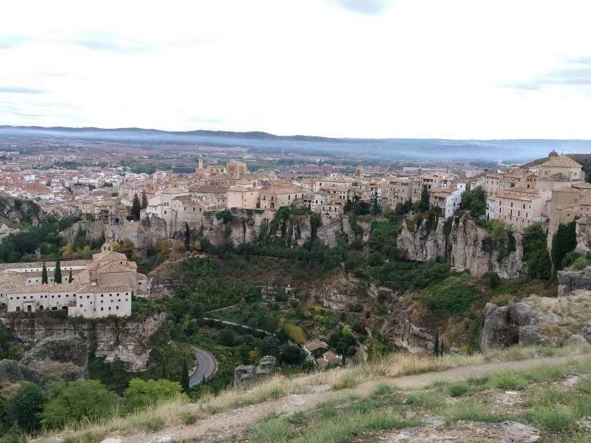 Cuenca: Nighttime Highlights Walking Tour in Spanish - Should You Book This Cuenca Night Walk?