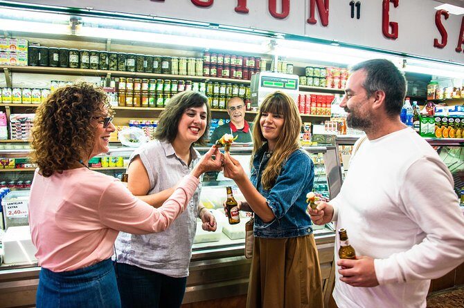 De Mercados: A Neighborhood Market and Food Tour - Key highlights worth showing up for