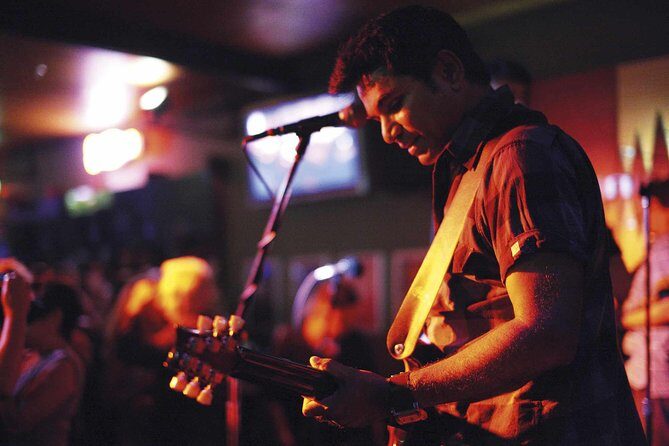 Discover Madrid's Live Music Scene - Meeting at Calle de las Hileras near Sol: the easiest start in central Madrid