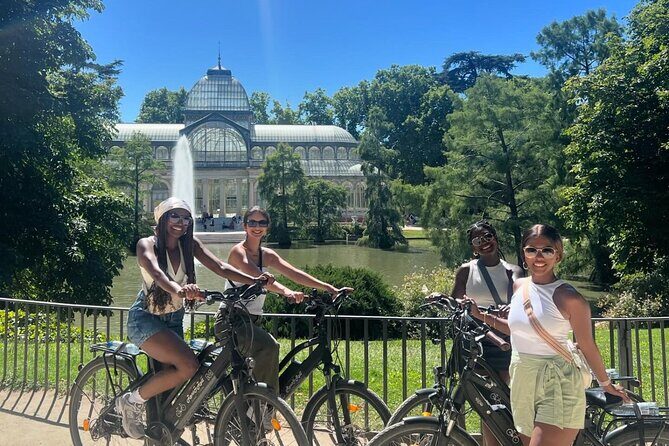 Ebike tour Madrid, green areas and panoramic views. 3 hours - Renting the Bike at Rent & Roll Madrid (and Getting Your Bearings Fast)