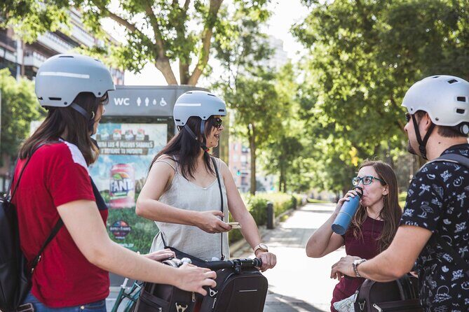 EBike Tour Madrid Río Park and Casa de Campo insights Small group - Madrid Río stops: fountains, bridges, and an urban gallery feel