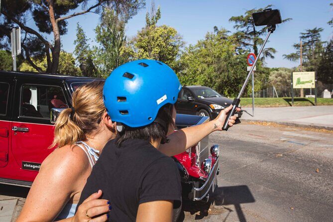 EBike Tour Madrid Río Park and Casa de Campo insights Small group - Small-group size: why it feels personal instead of rushed