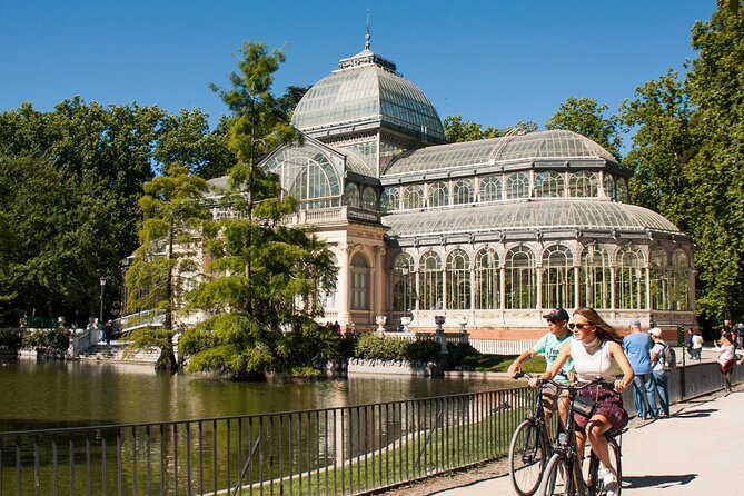 Electric Bike Rental with Phone Holder and Self Guided Tour - Key Points at a Glance
