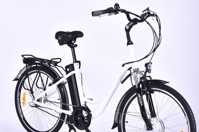 Electric Bike Rental with Phone Holder and Self Guided Tour - Bikes, Helmet, Lock, and the Stuff You Don’t Have to Think About