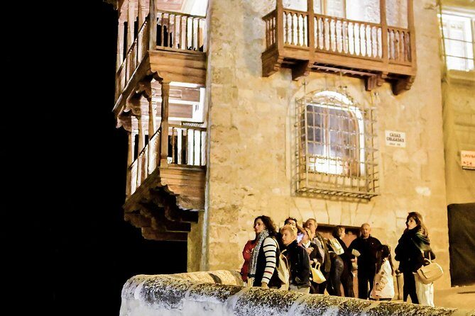 Enchanted Basin - Night Guided Tour - Stop 2: Catedral de Cuenca Deeper Look (Lighting, Art, and Meaning)