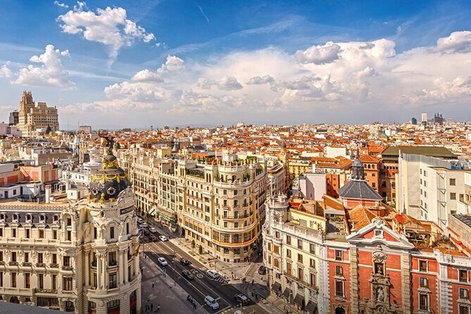 Escape the Inquisition in Madrid Exploration Game - The self-guided format: what you’re actually buying