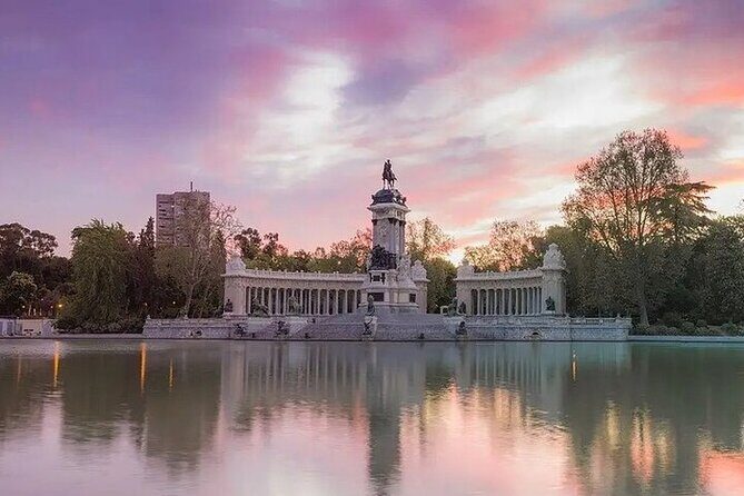 Essential Madrid: Private Walking tour - Starting at Goya: How the Tour Gets You Organized Quickly