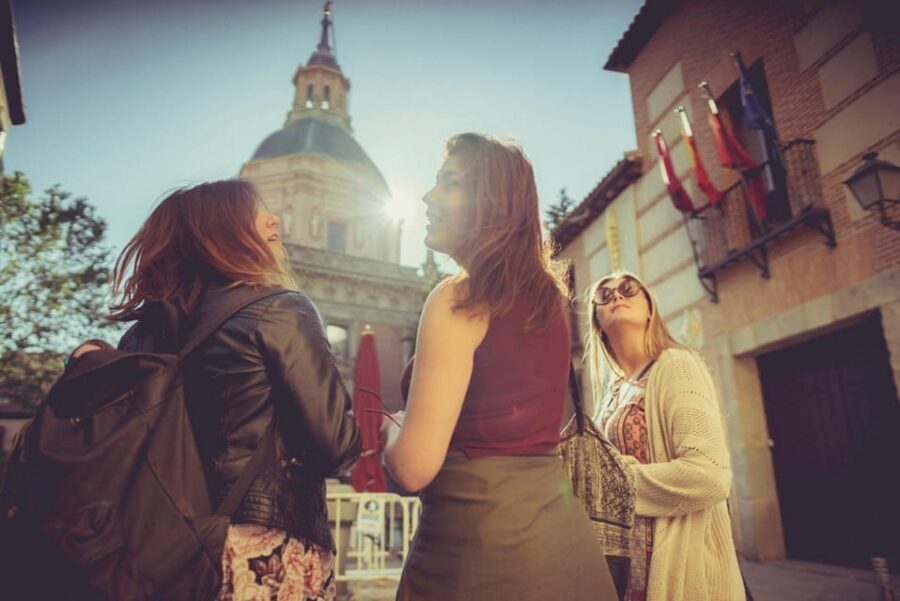 Essential Madrid: Walking Tour of the Historic Center - Royal Palace and Plaza de Oriente: power in stone