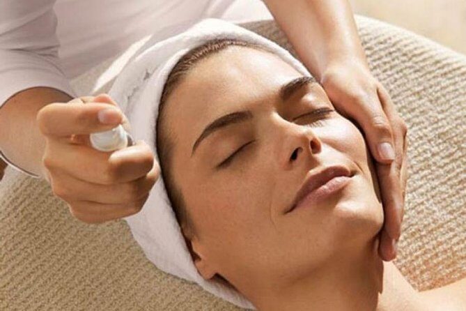 Eternal Youth Facial Treatment - Who should book this (and who might want to think twice)