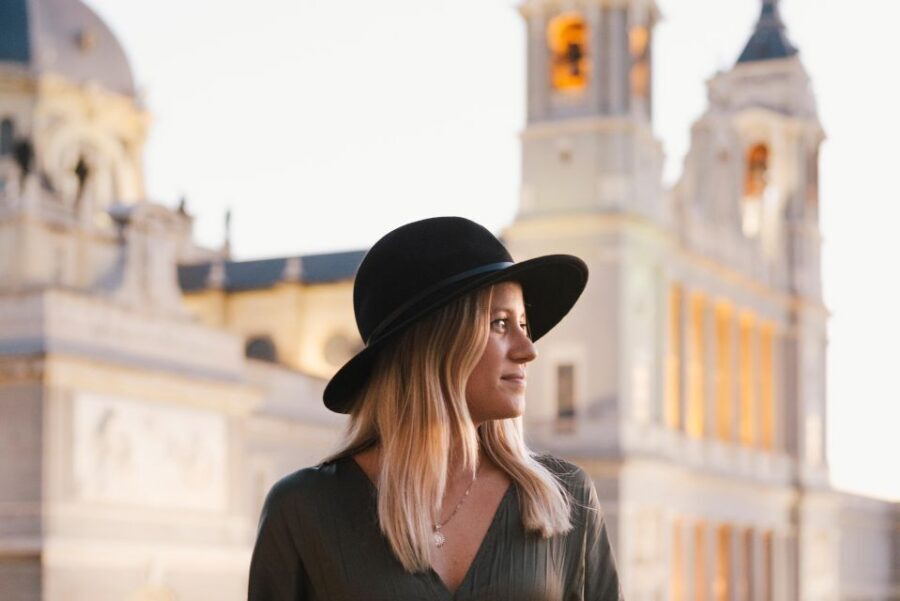 Exclusive Photo Tour Madrid ⭐️ - Price and value: why $85 can make sense in Madrid