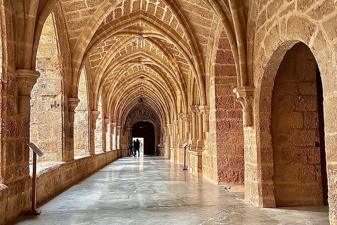 Explore the Stone Monastery and the Kingdom of Aragon from Madrid - Stop 5: Back to Madrid from Puerta de O’Donnell