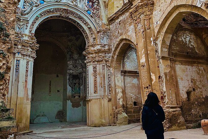 Explore the Stone Monastery and the Kingdom of Aragon from Madrid - Guides, group size, and why this day can feel personal