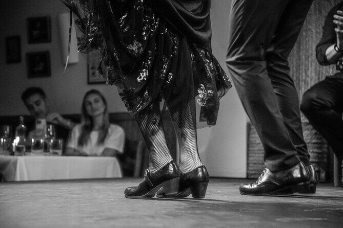 Flamenco Show at the Tablao de la Villa Madrid - Tablao de la Villa: Flamenco in a Small Room, Big Emotion
