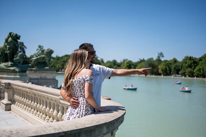 Flying dress photoshoot in Madrid - Price and value for a private up-to-2 group