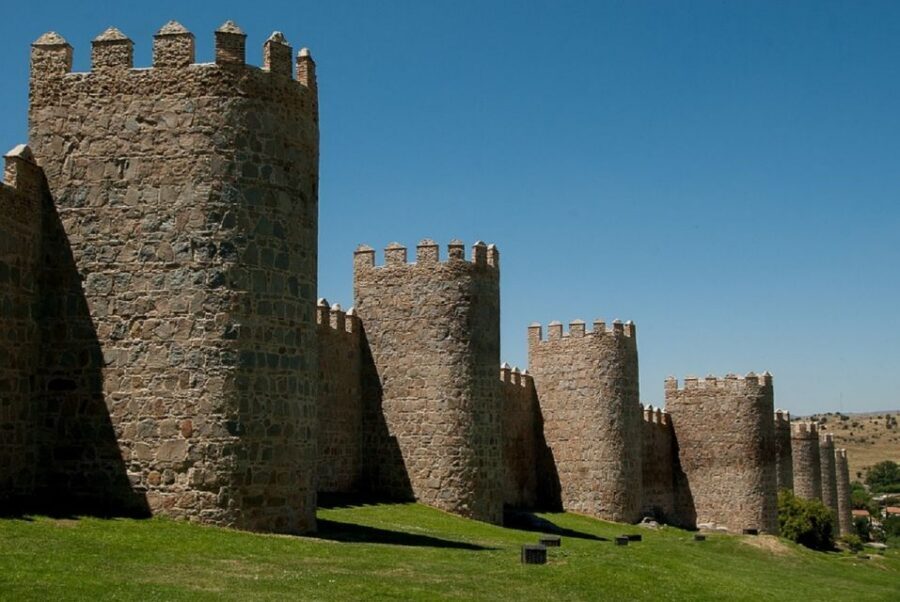 From Madrid: Day-Trip to Segovia, Avila & Toledo - Comfort and practical planning: how to make the day easier