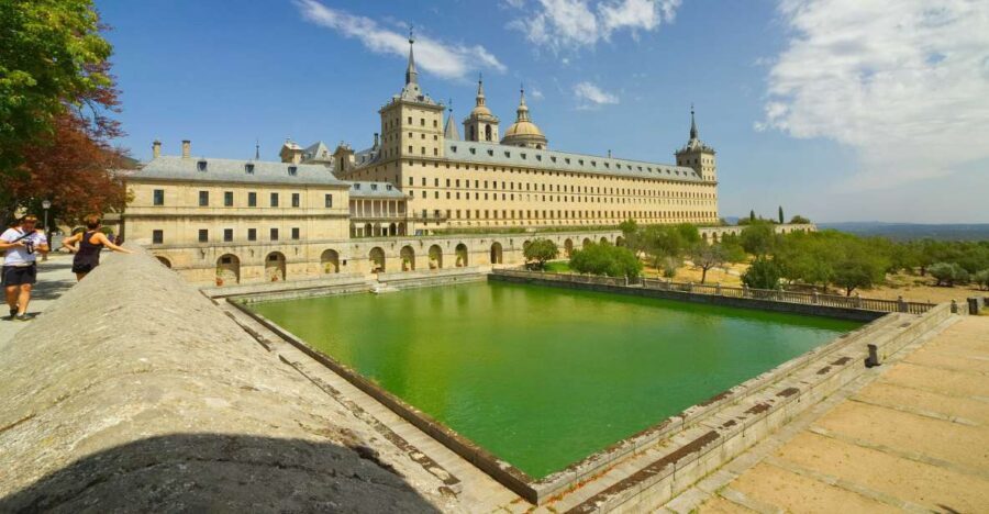 From Madrid: El Escorial, Valley and Segovia Day Trip - Key takeaways before you go