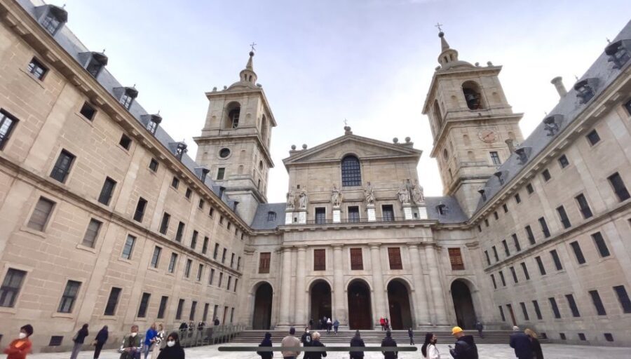 From Madrid: Escorial Monastery and the Valley of the Fallen - Pace, photos, and how the 5-hour window is managed
