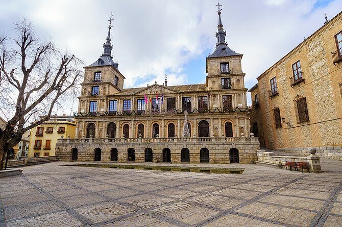 From Madrid: Full-Day Medieval Tour in Toledo and Ávila - Toledo on your schedule: cobblestones, Alcázar views, and Gothic landmarks
