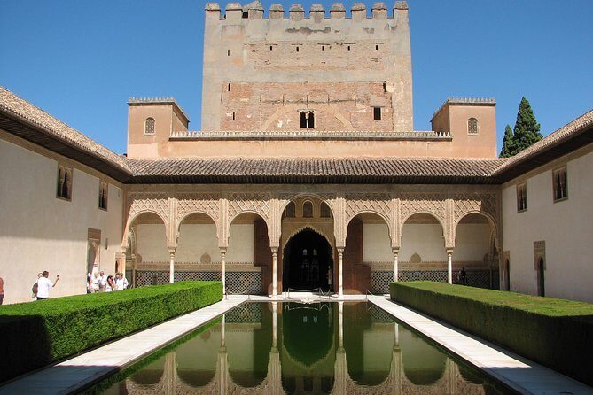 From Madrid: Gems of Andalusia 6-Day Sightseeing Tour - Six days through southern Spain: how the route really feels