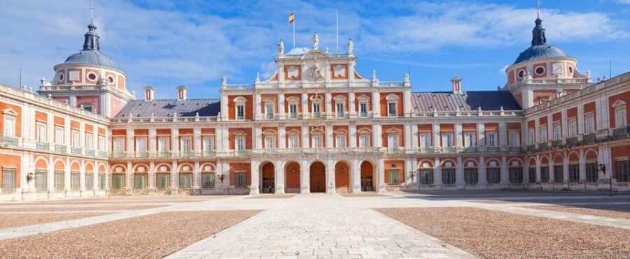 From Madrid: Guided Day Trip to Chinchon, Aranjuez & Toledo - Toledo with a guided walk, then free time to make it yours
