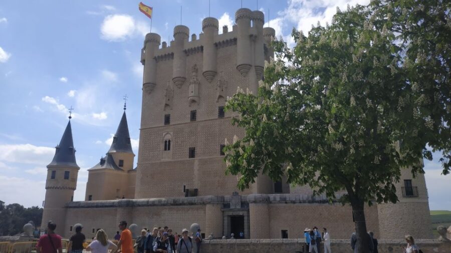 From Madrid: Guided Day Trip to Segovia and Toledo - Key things to know before you go