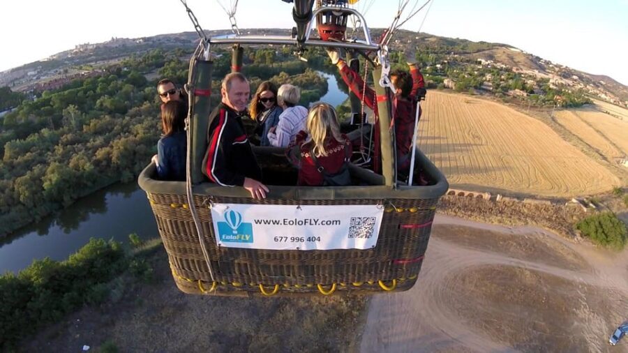 From Madrid: Hot Air Balloon over Toledo - Tips to get great photos and stay comfortable