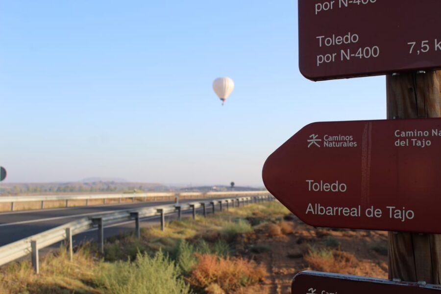 From Madrid: Hot Air Balloon over Toledo - Safety briefing and the 1-hour flight overhead