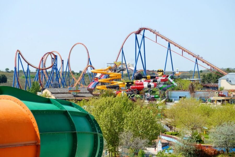 From Madrid: Parque Warner Beach Water Park & Transport - Key things to know before you go
