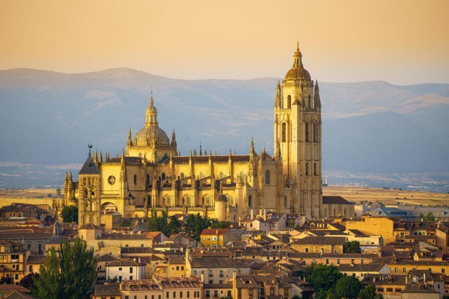 From Madrid: Segovia Highlights Private Half-Day Tour - The Alcazar and Disney’s Snow White Castle Link: A Fairytale Shape With Real Street Corners