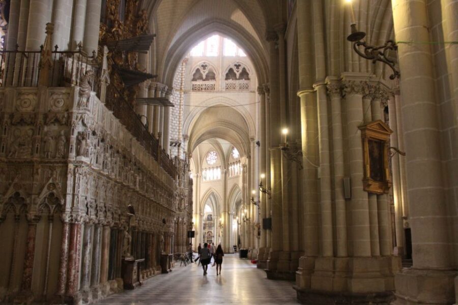 From Madrid: Toledo & Jewish Quarter Half-Day Tour - Church of Santo Tomé: El Greco’s elongated faces up close