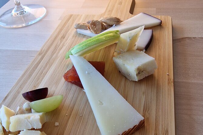 Gourmet Experience: Tasting of Spanish Cheese and Exclusive Wines - Key highlights before you go