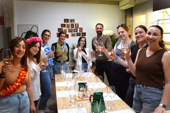 Gourmet Experience: Tasting of Spanish Cheese and Exclusive Wines - Wine pairings that teach you how Spanish taste works